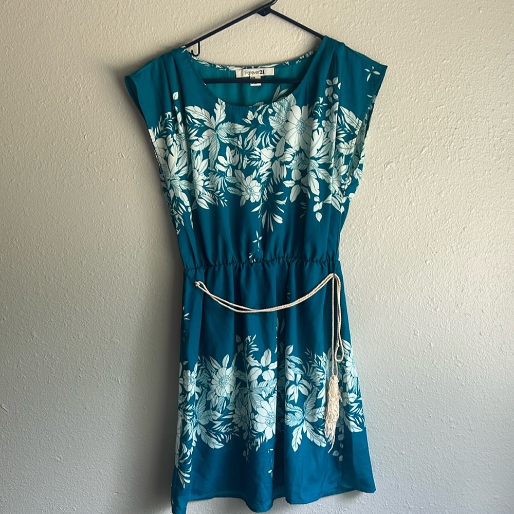 Forever 21 teal summer Hawaiian floral dress medium